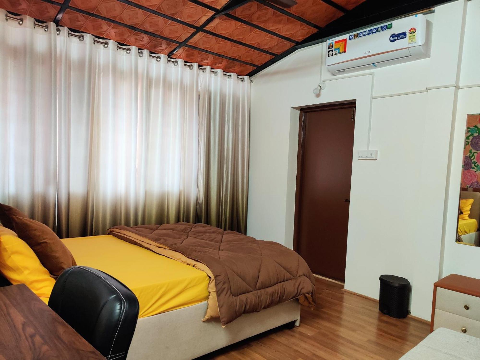 The Rustic Manor - Homestay Bangalore Buitenkant foto